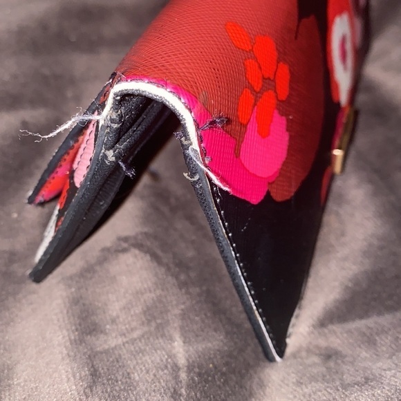 Kate spade ♠️ floral patterned wallet - Picture 8 of 13